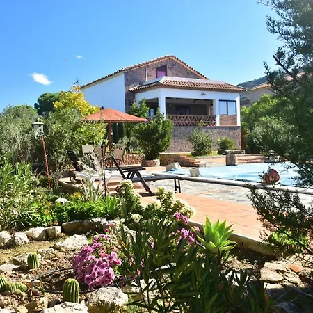 Casa Rural Las Adelfas *